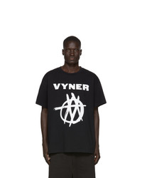 schwarzes und weißes bedrucktes T-Shirt mit einem Rundhalsausschnitt von Vyner Articles