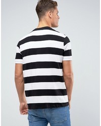 schwarzes und weißes horizontal gestreiftes T-Shirt mit einem Rundhalsausschnitt von Mango
