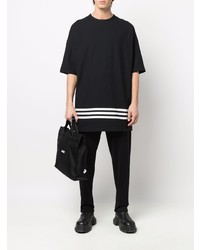 schwarzes und weißes horizontal gestreiftes T-Shirt mit einem Rundhalsausschnitt von Y-3