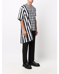 schwarzes und weißes T-Shirt mit einem Rundhalsausschnitt mit Hahnentritt-Muster von Comme Des Garcons Homme Plus