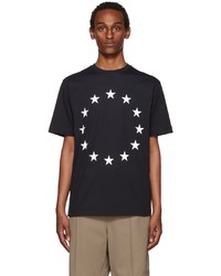 schwarzes und weißes T-Shirt mit einem Rundhalsausschnitt mit Sternenmuster von Études