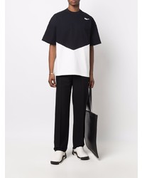 schwarzes und weißes T-Shirt mit einem Rundhalsausschnitt von Jil Sander