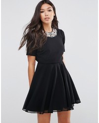 schwarzes verziertes Kleid von Asos