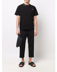 schwarzes verziertes T-Shirt mit einem Rundhalsausschnitt von Sacai