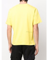 senf bedrucktes T-Shirt mit einem Rundhalsausschnitt von Ih Nom Uh Nit