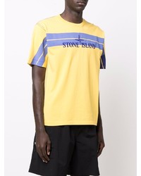 senf bedrucktes T-Shirt mit einem Rundhalsausschnitt von Stone Island