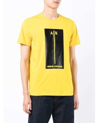 senf bedrucktes T-Shirt mit einem Rundhalsausschnitt von Armani Exchange