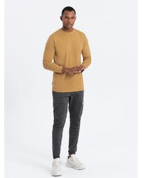 senf Pullover mit einem Rundhalsausschnitt von OMBRE