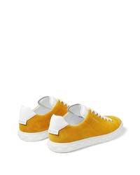 senf Wildleder niedrige Sneakers von Jimmy Choo