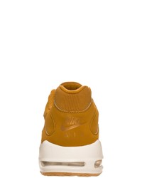 senf Wildleder niedrige Sneakers von Nike Sportswear