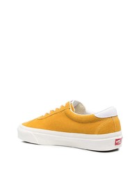 senf Wildleder niedrige Sneakers von Vans