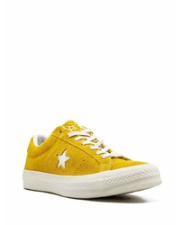 senf Wildleder niedrige Sneakers von Converse