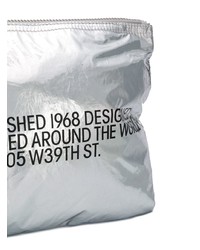 silberne bedruckte Clutch Handtasche von Calvin Klein 205W39nyc