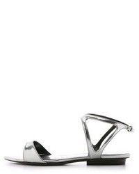 silberne flache Sandalen aus Leder von Narciso Rodriguez