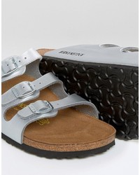 silberne flache Sandalen von Birkenstock