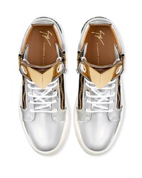 silberne hohe Sneakers von Giuseppe Zanotti