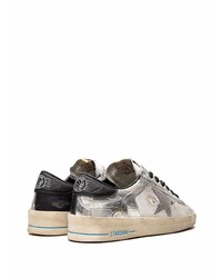 silberne Leder niedrige Sneakers mit Sternenmuster von Golden Goose