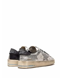 silberne Leder niedrige Sneakers mit Sternenmuster von Golden Goose