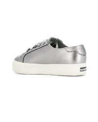 silberne Leder niedrige Sneakers von Superga