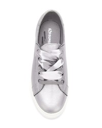 silberne Leder niedrige Sneakers von Superga