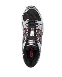 silberne Leder niedrige Sneakers von Asics