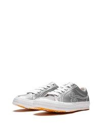 silberne Leder niedrige Sneakers von Converse