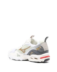 silberne Leder niedrige Sneakers von Mizuno