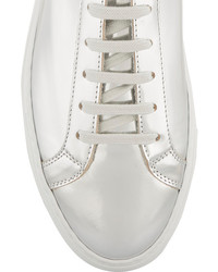 silberne niedrige Sneakers von Common Projects