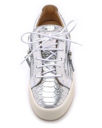 silberne niedrige Sneakers von Giuseppe Zanotti