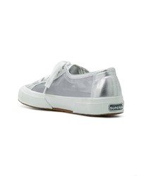 silberne niedrige Sneakers von Superga