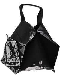 silberne Shopper Tasche aus Segeltuch von 132 5. ISSEY MIYAKE