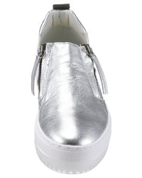 silberne Slip-On Sneakers aus Leder von Diesel