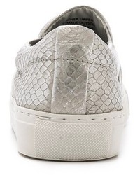 silberne Slip-On Sneakers aus Leder von Kurt Geiger