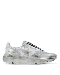 silberne Sportschuhe von Golden Goose