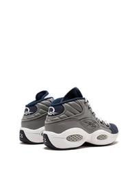 silberne Sportschuhe von Reebok