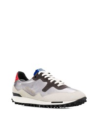 silberne Sportschuhe von Golden Goose