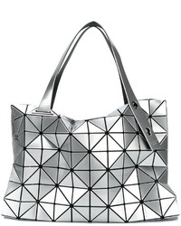 silberne Taschen mit geometrischem Muster von Bao Bao Issey Miyake