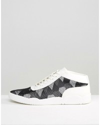 silberne Turnschuhe von Asos