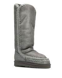 silberne Ugg Stiefel von Mou