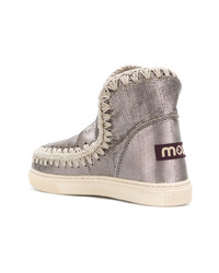 silberne Ugg Stiefel von Mou