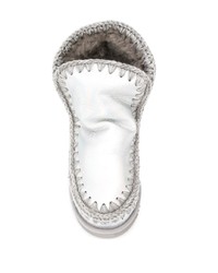 silberne Ugg Stiefel von Mou