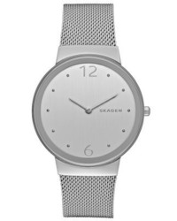 silberne Uhr von Skagen