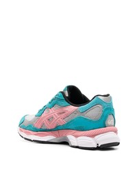 silberne Wildleder niedrige Sneakers von Asics