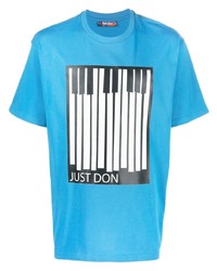 türkises bedrucktes T-Shirt mit einem Rundhalsausschnitt von Just Don