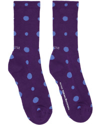 violette gepunktete Socken von SOCKSSS