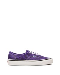violette niedrige Sneakers von Vans