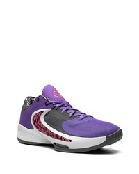 violette niedrige Sneakers von Nike