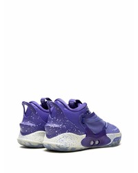 violette Sportschuhe von Nike