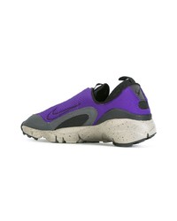 violette Sportschuhe von Nike