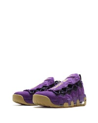 violette Sportschuhe von Nike